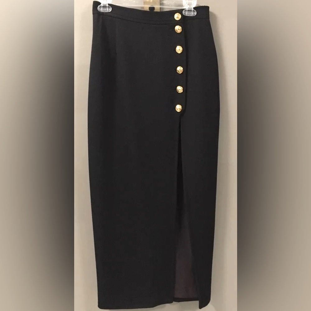 Vintage Gemma Kahng Women’s Black Long Skirt w/Front Slit and Gold Buttons Sz 8